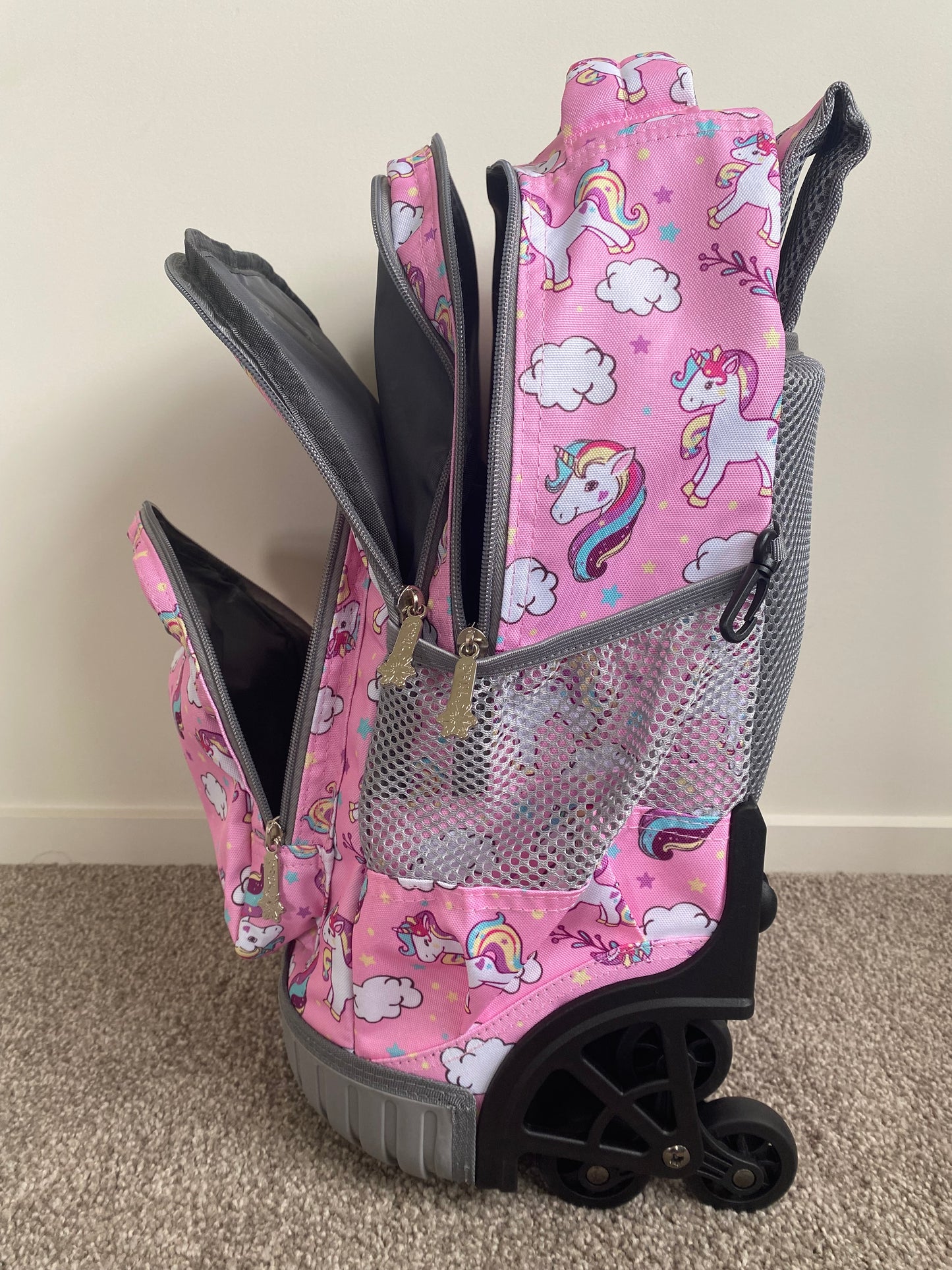 Unicorn 18Inch wheelie bag